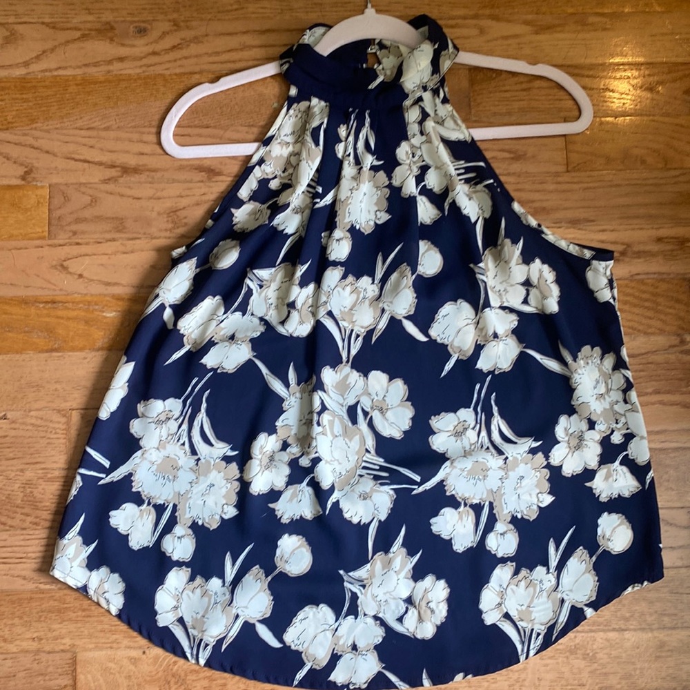 Sleeveless blouse cream & navy